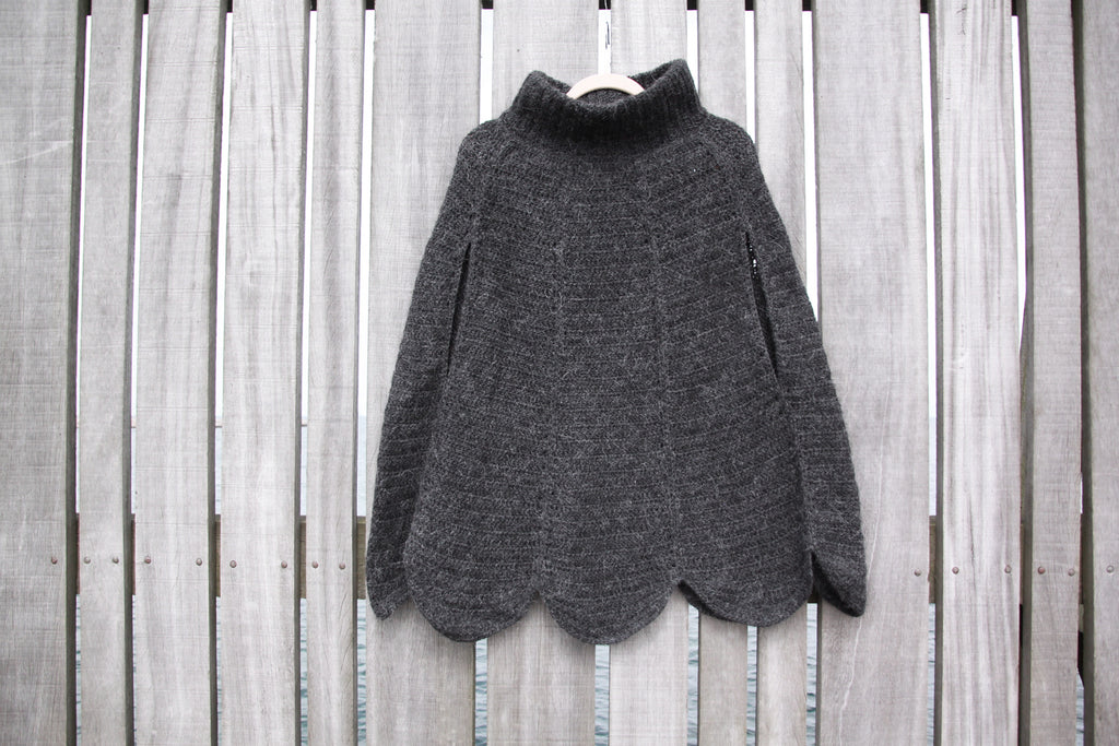 Bellis Poncho