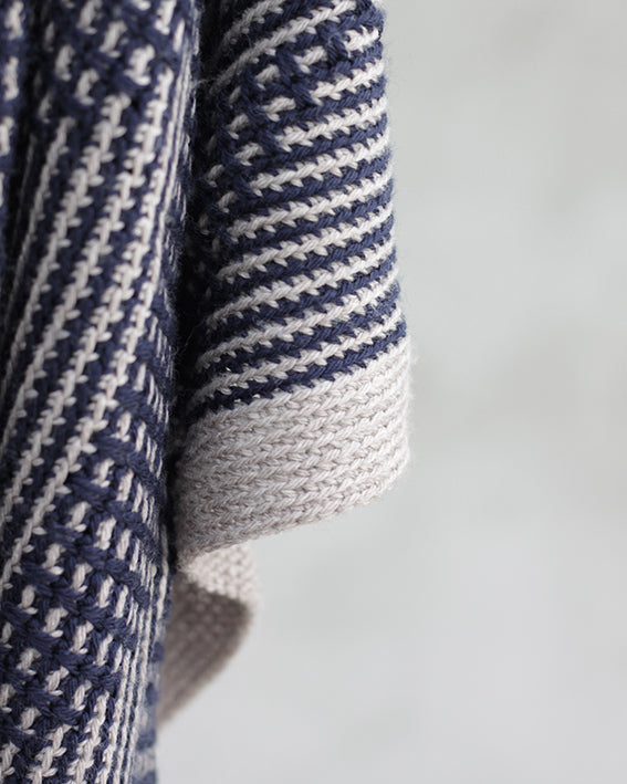 Fridasjal KIT – Navy & Oatmeal