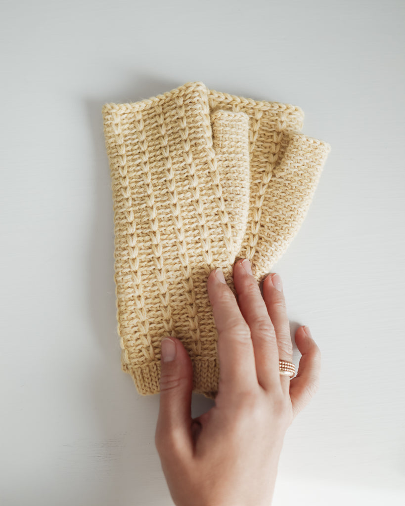 Mosaic Gloves
