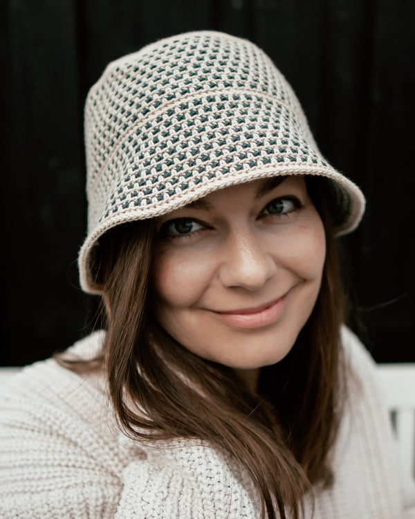 Good Vibrations Hat