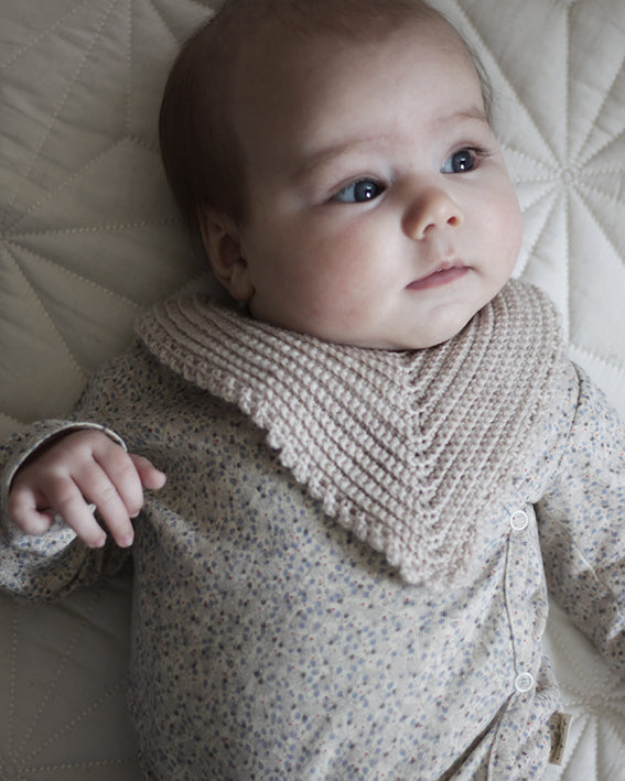 Snøvsen Savlesmæk | Bibbidi Bobbidi Bib